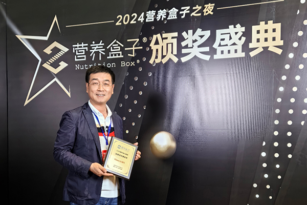 曼乔红枣HA植物能量饮荣获「2024营养盒子